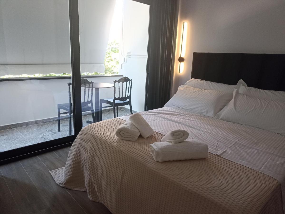 Deluxe Apartment Bllok Tirana Kültér fotó