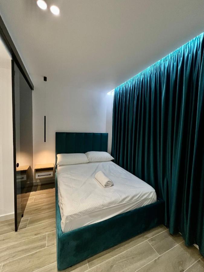 Deluxe Apartment Bllok Tirana Kültér fotó